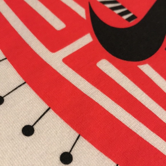 Nike Air T-shirt - Picture 5 of 8